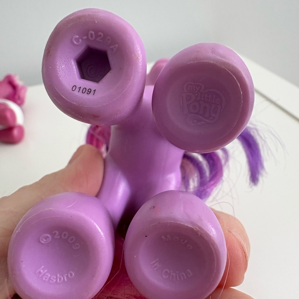My Little Pony Mom Baby Set Hasbro Pink Purple Pony Bundle - Picture 6 of 7